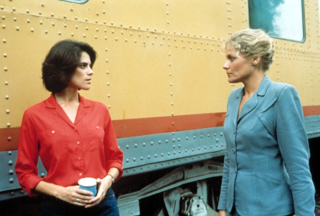 DESERT HEARTS, Patricia Charbonneau, Helen Shaver, 1985