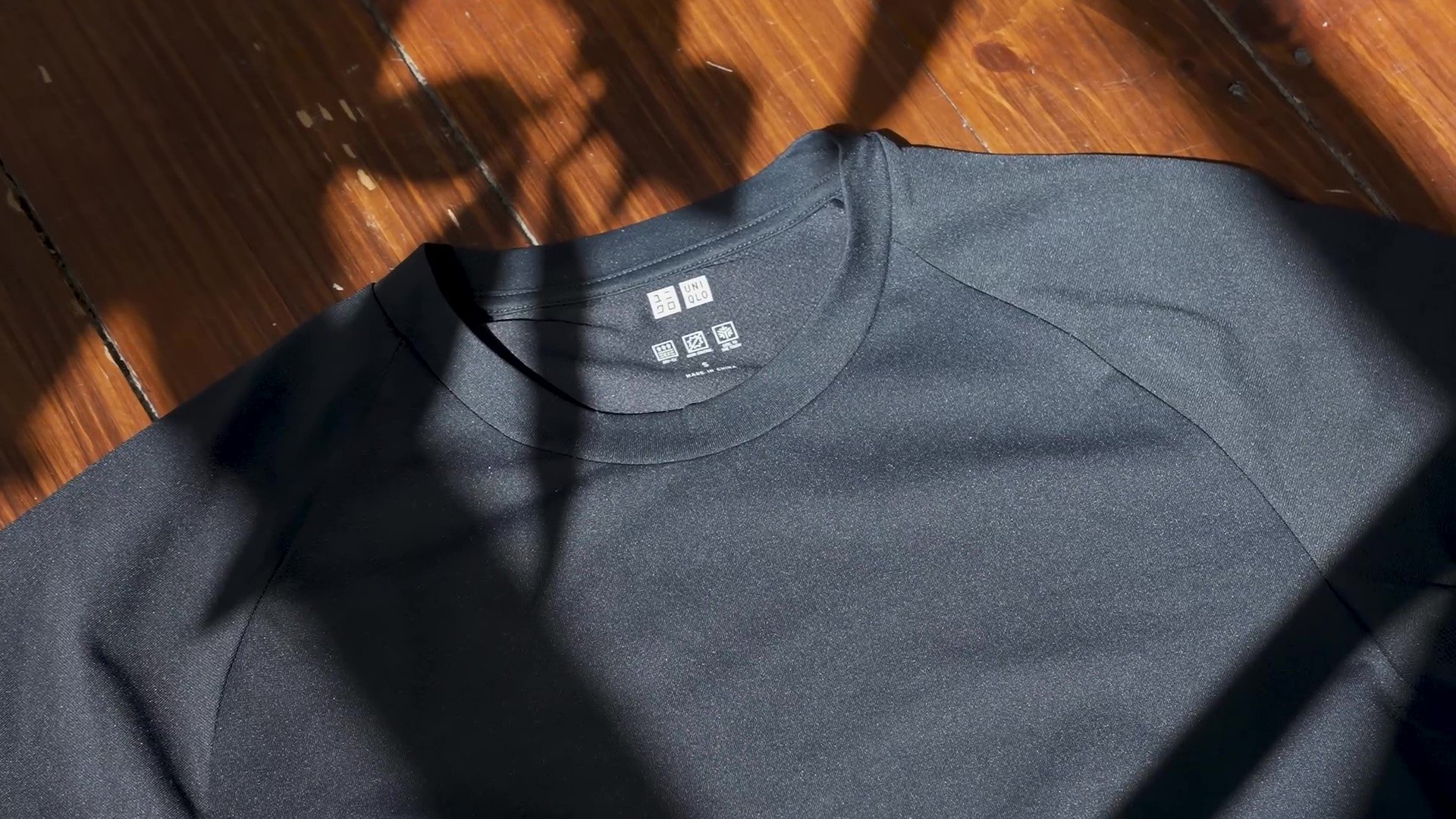 Ultimate Merino Wool T-Shirt Test - The Smell Test - Uniqlo