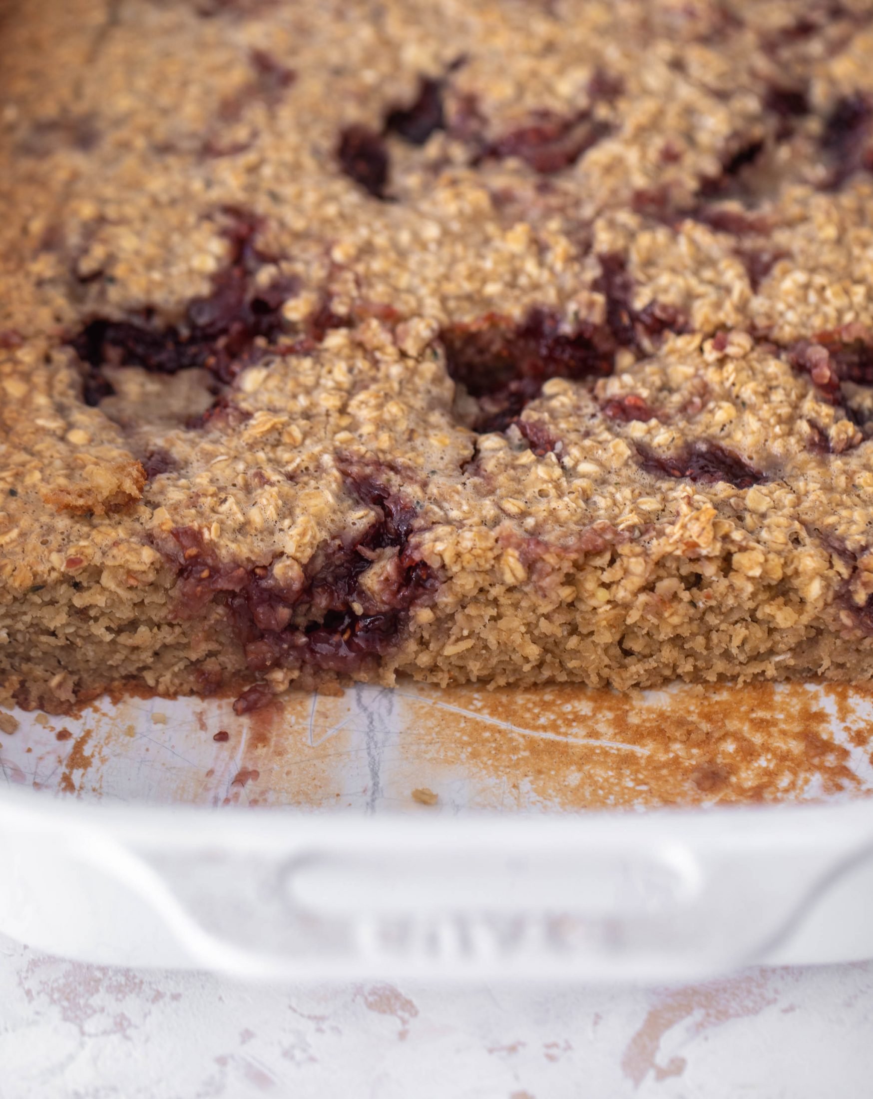 peanut butter and jelly baked oatmeal