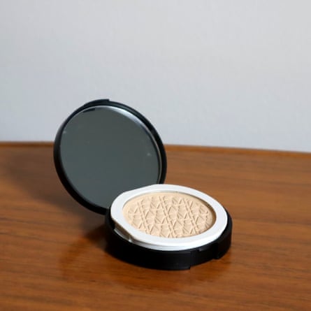Bare Minerals Original Pressed Powder Foundation Mineral SPF15