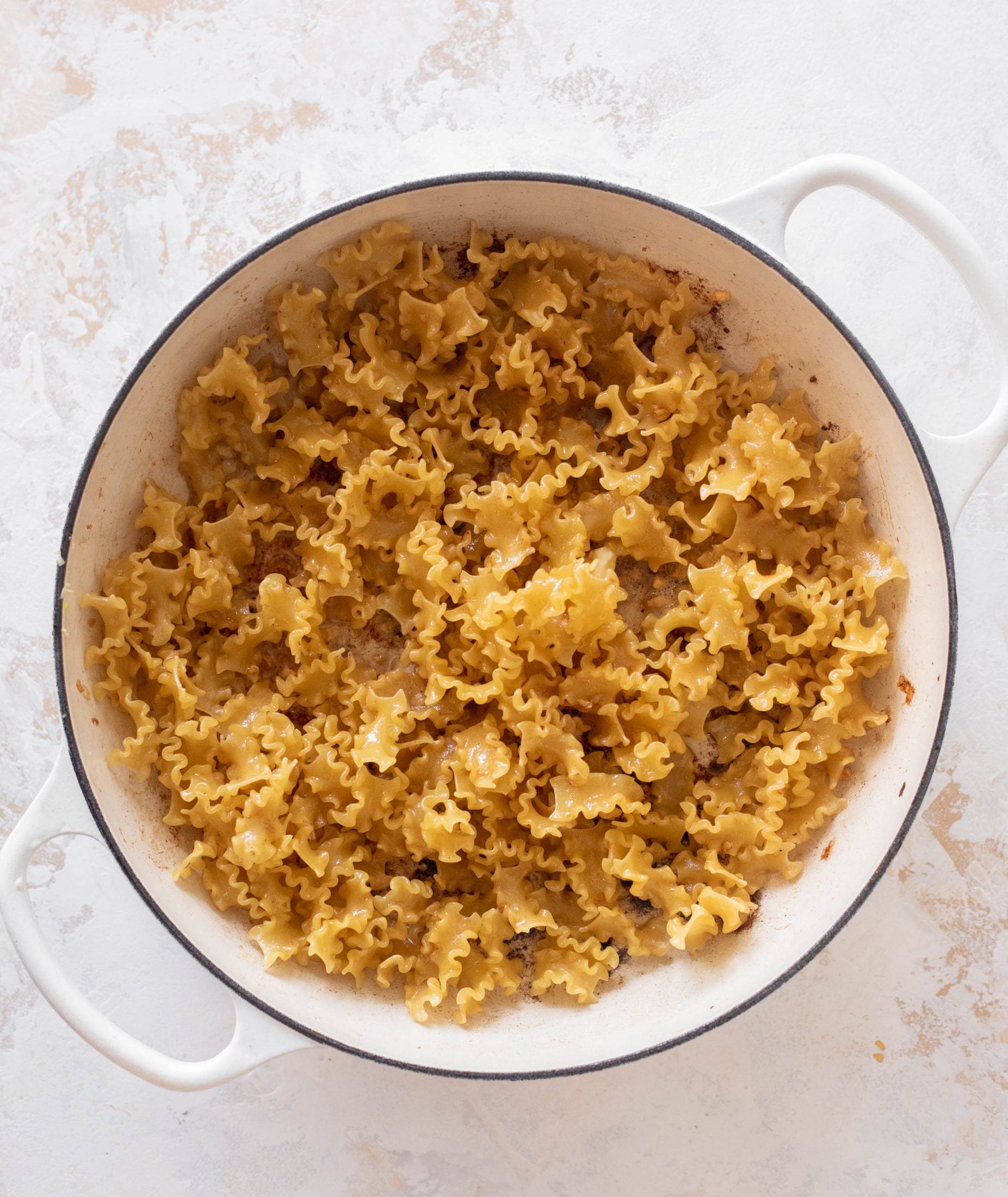 garlic butter chicken meatballs and noodles