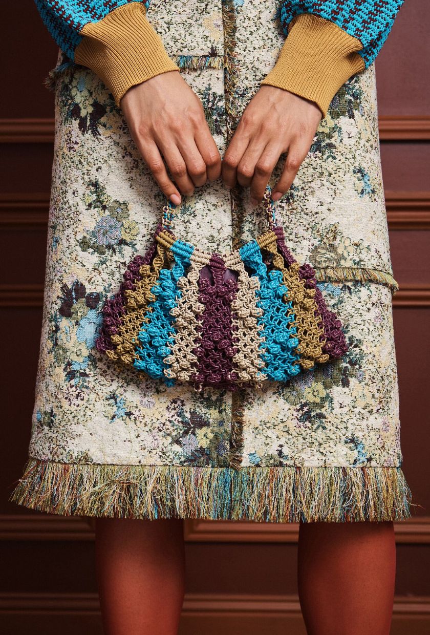 Al&eacute;mais, Leather Crescent Bag