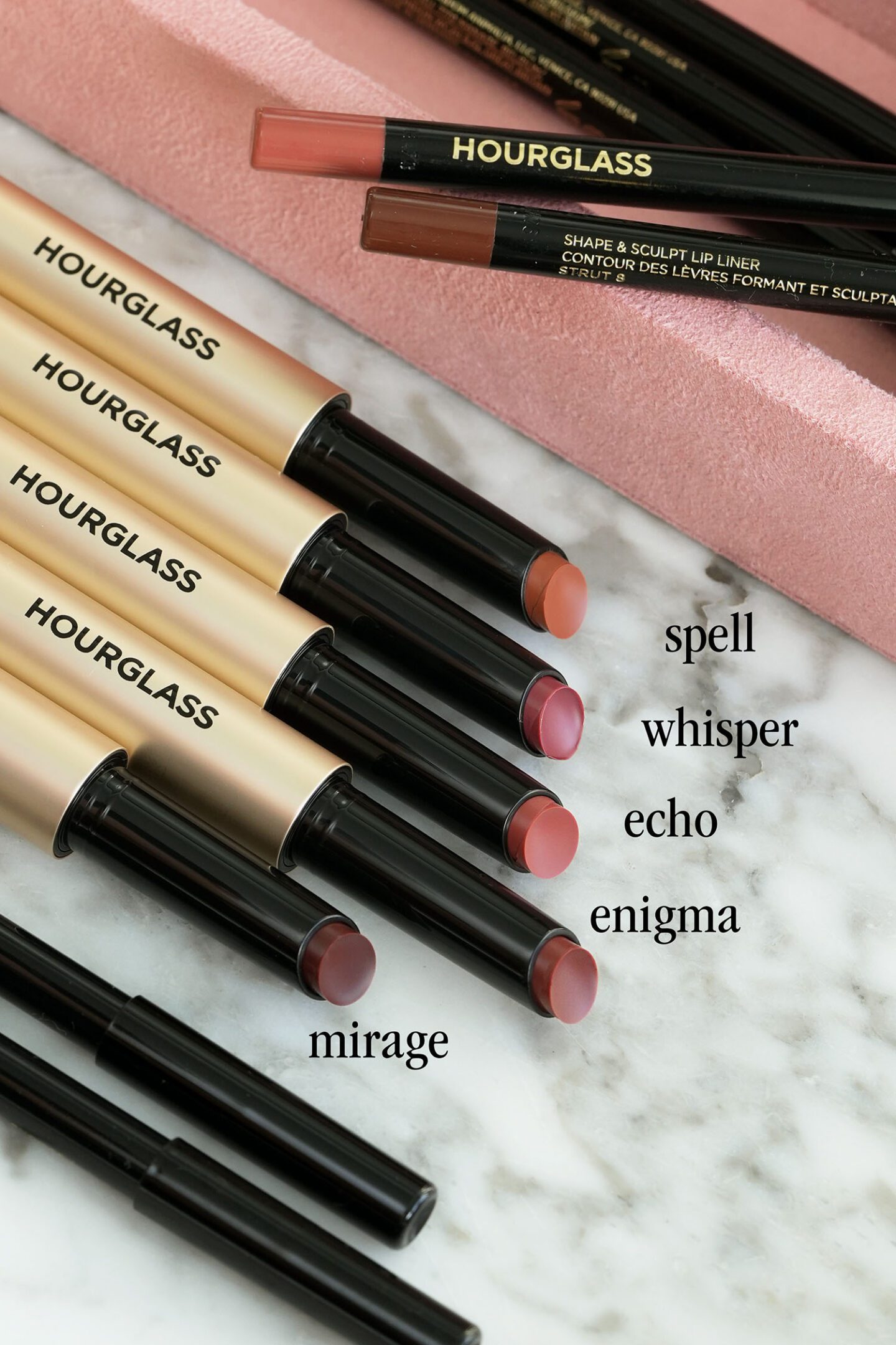 Hourglass Phantom Blur Balm 