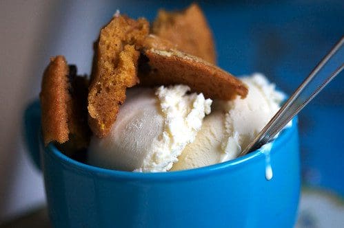 super soft pumpkin chocolate chip cookies