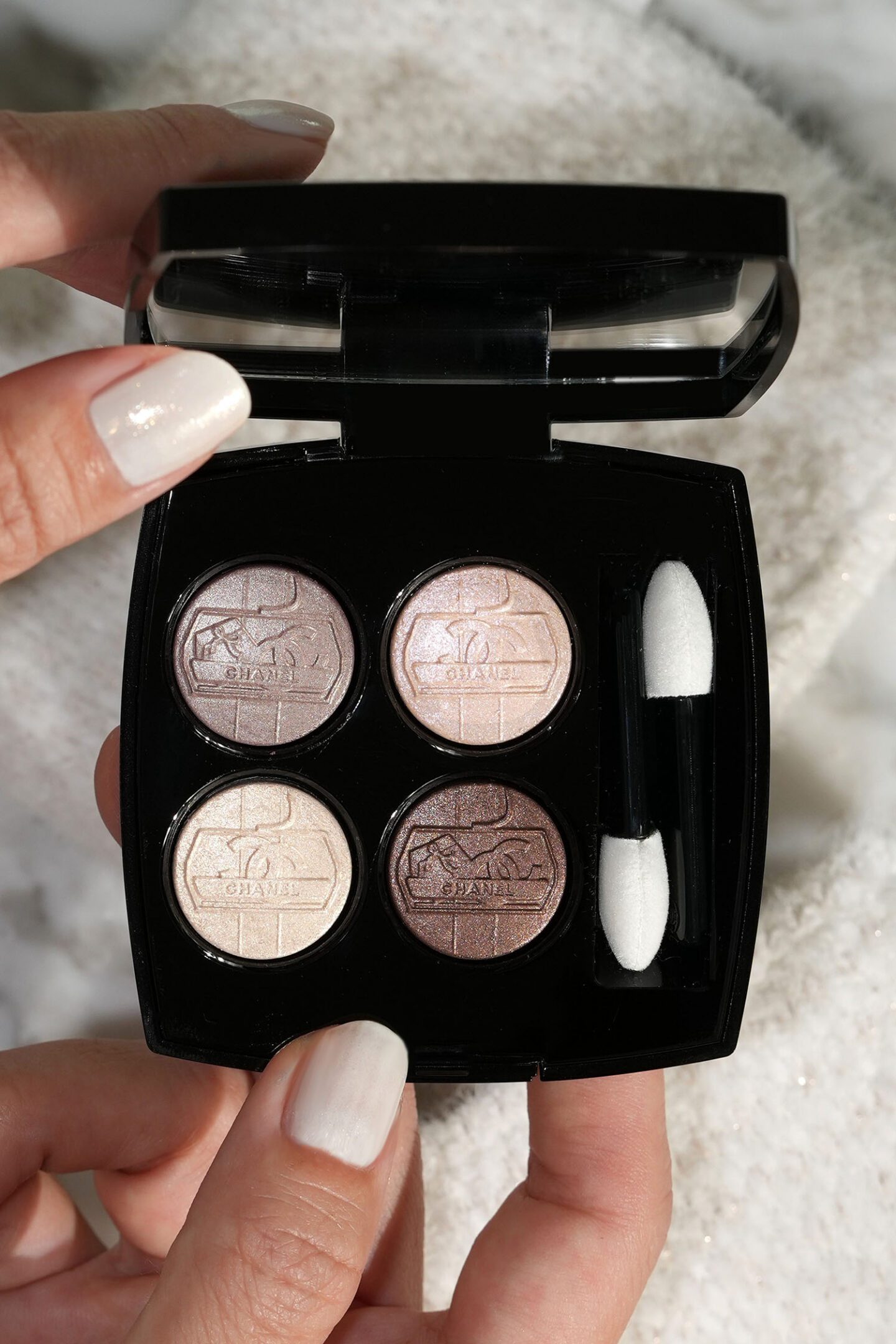 Chanel Holiday 2026 Les 4 Ombres Ombre D'Or